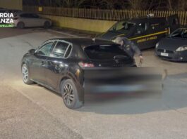 Avellino: arrestato un soggetto per detenzione a fini di spaccio di sostanze stupefacenti. Sequestrati oltre 3 kg.di cocaina